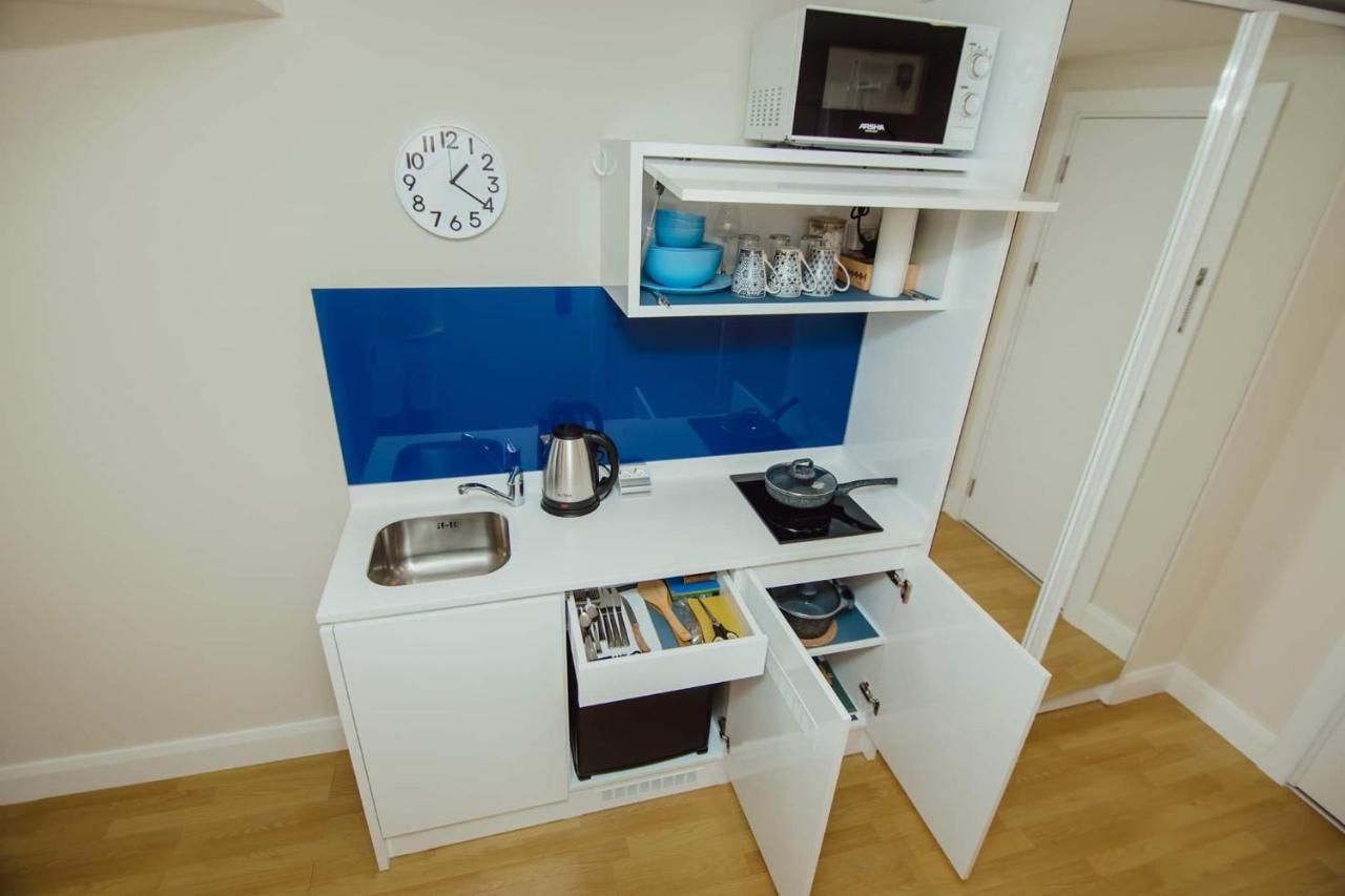 Nuage - 1St Line Sea View Apartments Батуми Экстерьер фото