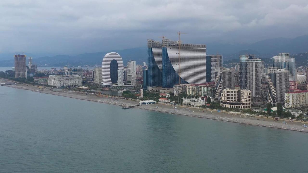 Nuage - 1St Line Sea View Apartments Батуми Экстерьер фото